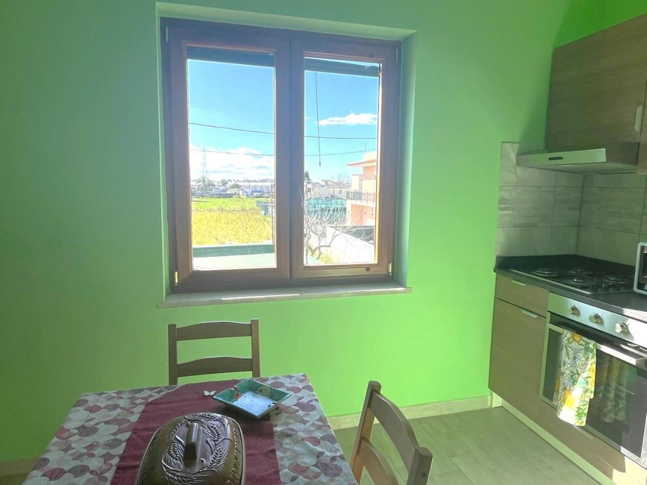 Holiday-Caroline Apartment Pompei Bagian luar foto
