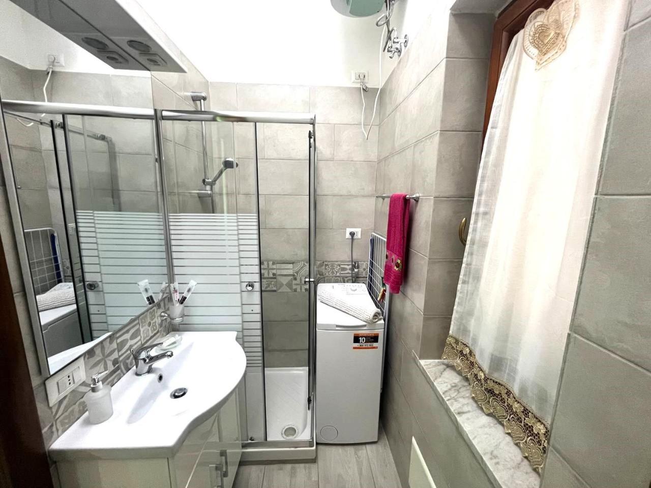 Holiday-Caroline Apartment Pompei Bagian luar foto