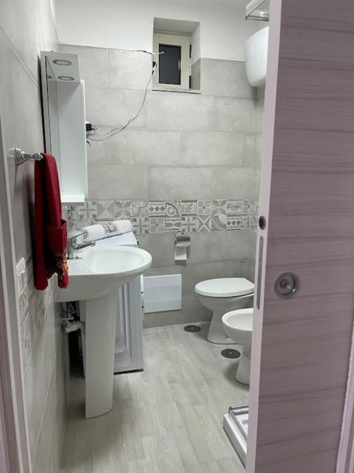 Holiday-Caroline Apartment Pompei Bagian luar foto