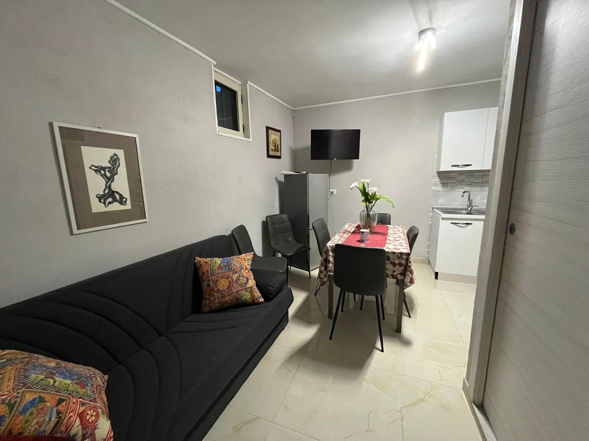 Holiday-Caroline Apartment Pompei Bagian luar foto